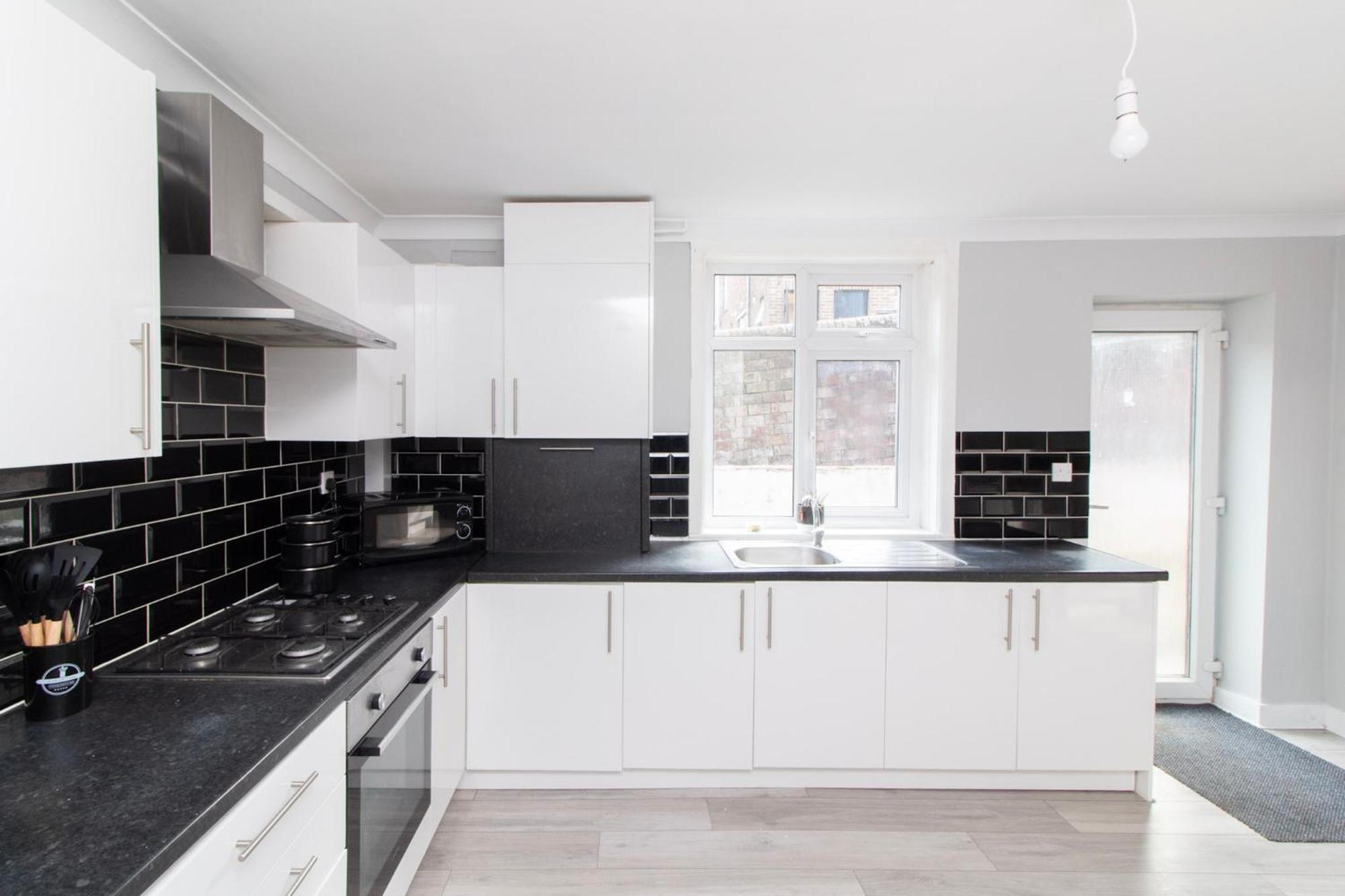 Osborne Road 3 * Southampton